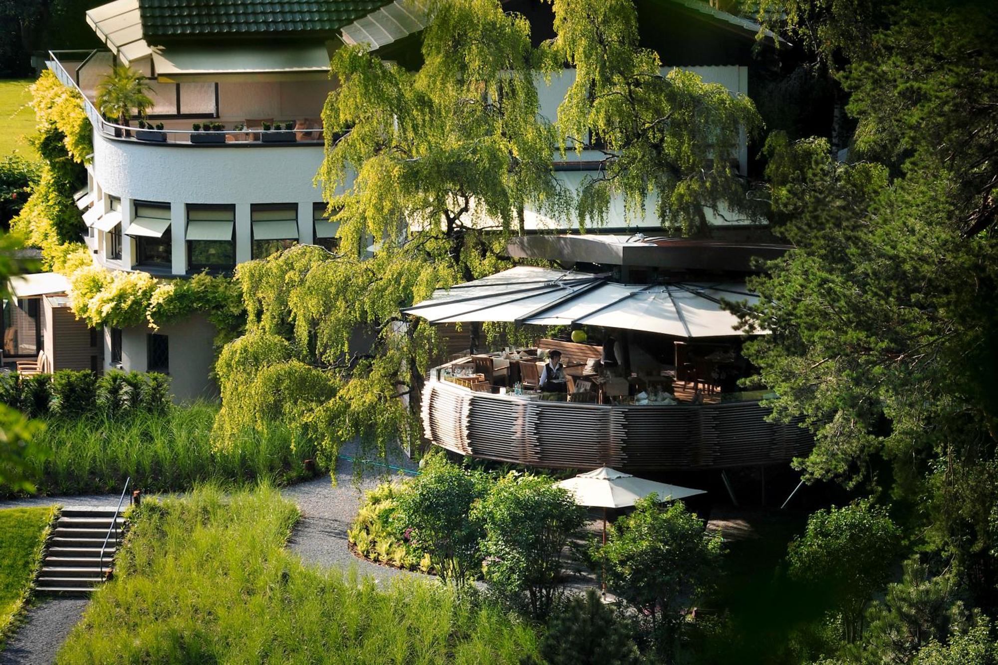 Park Hotel Sonnenhof - Relais & Chateaux Vaduz Exteriör bild